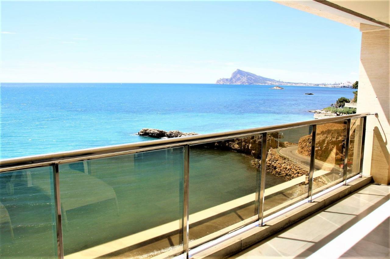1St Line Mascarat Beach - Solarium Terrace & Pool Altea Extérieur photo